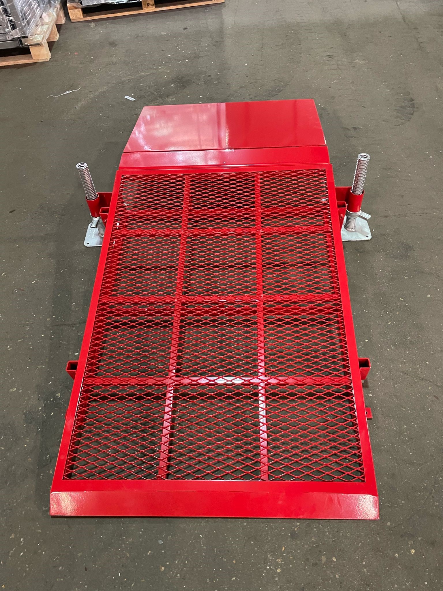 Adjustable Threshold Ramp with plate protector
